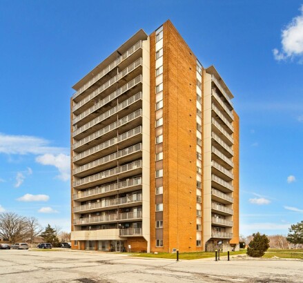 Leamington Towers Exterior